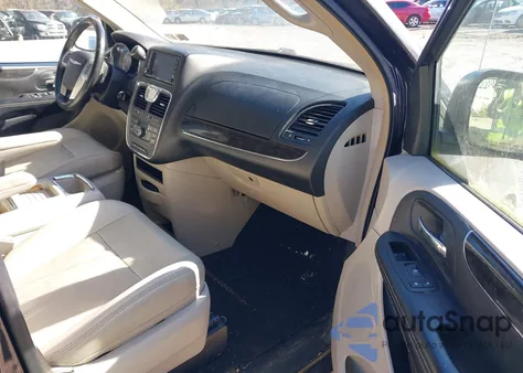 2013 Chrysler Town & Country Touring from USA, damaged, VIN 2C4RC1BG3DR659104